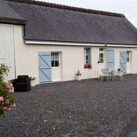 Chambre D Hotes La Barriere Channay-sur-Lathan Exteriör bild